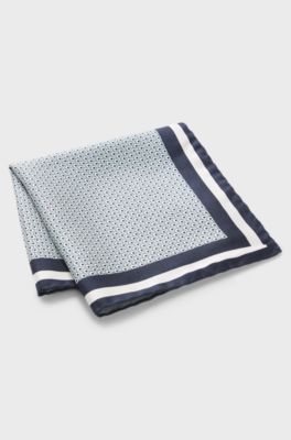 Hand-made pocket square in silk, Light Blue