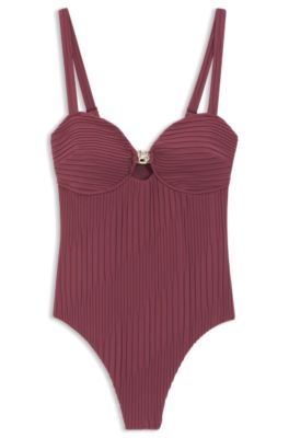 메탈릭 Double B 모노그램 플리츠 패브릭 스윔수트, 다크 레드