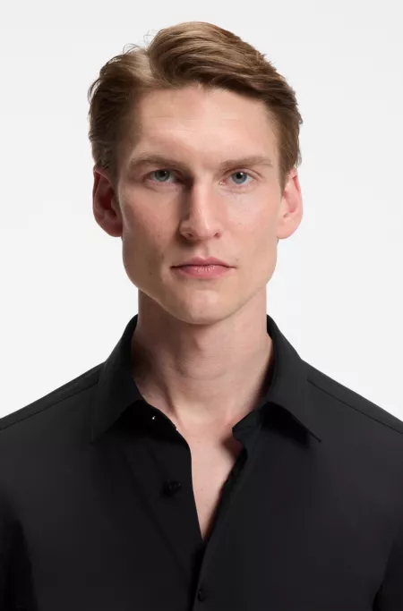 Slim-fit shirt in performance-stretch jersey