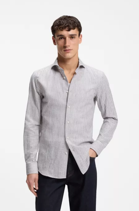 Slim-fit shirt in striped linen and cotton