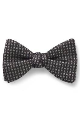 Silk bow tie with jacquard pattern 1