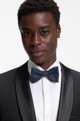 Silk bow tie with jacquard pattern, Dark Blue