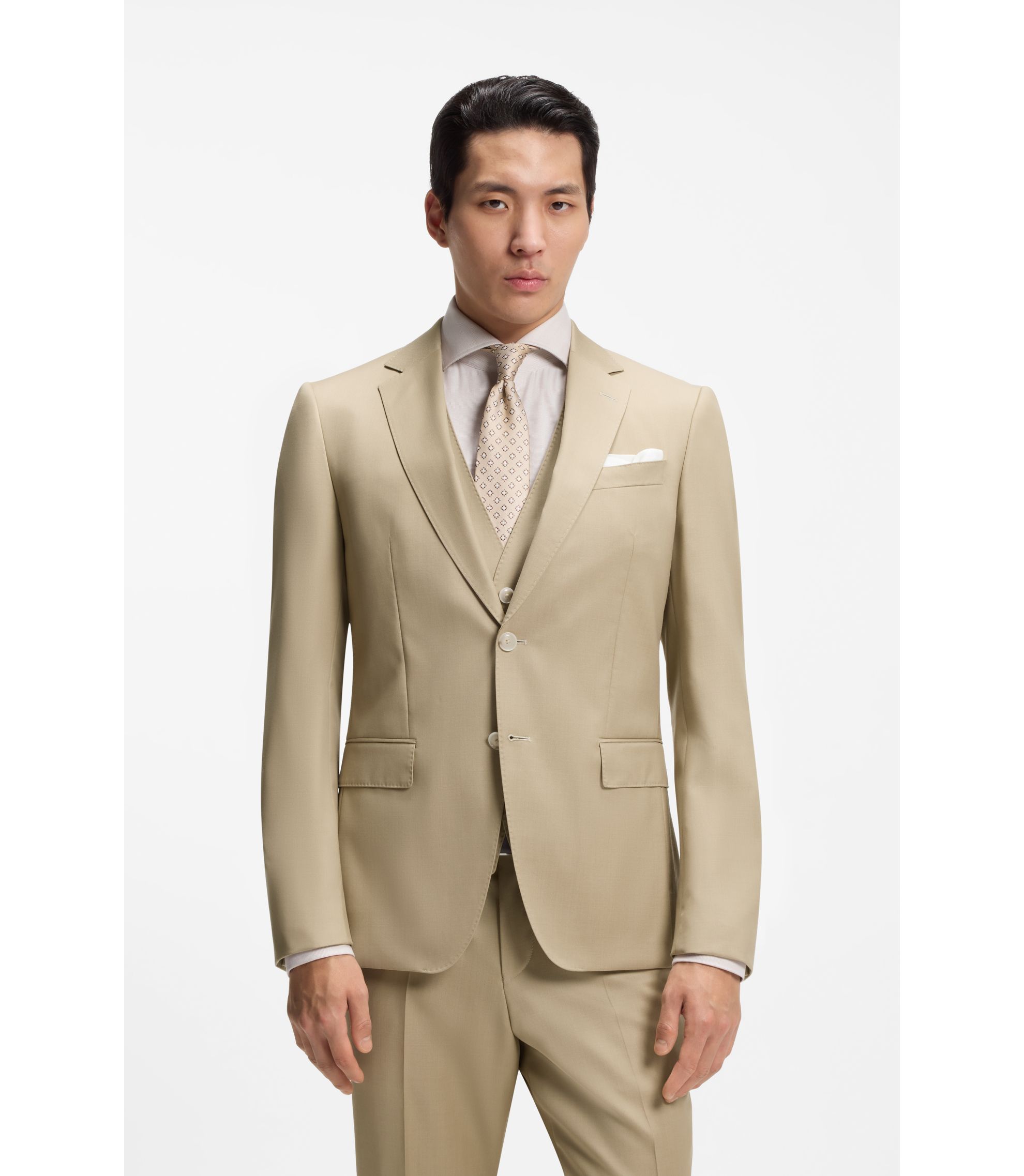 BOSS Guide | Wearing Suits in Summer | HUGO BOSS