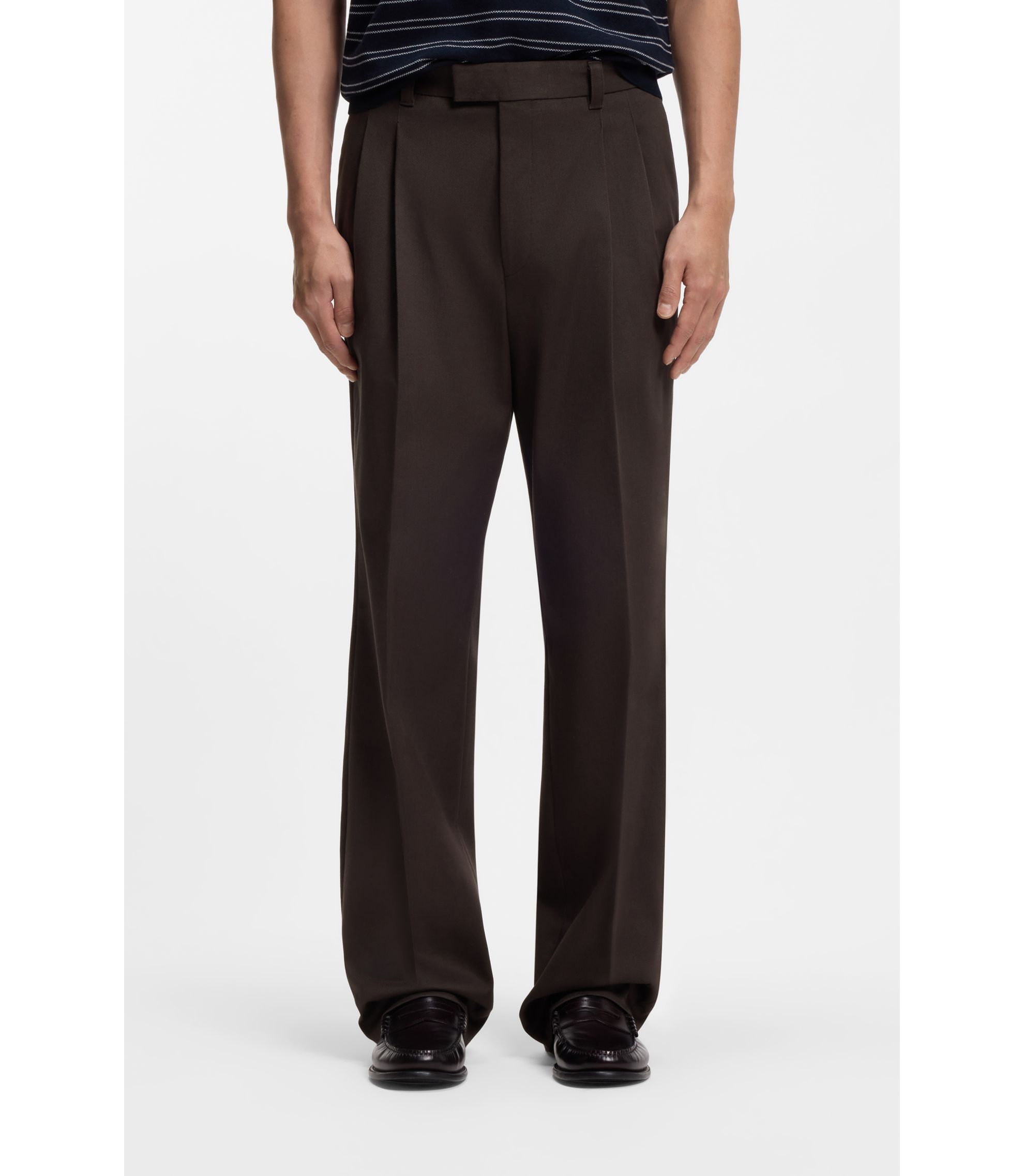 Oversized-Fit Hose aus Stretch-Baumwolle mit doppelten Falten