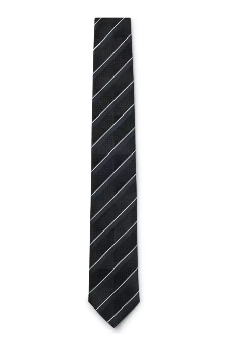 Silk tie with diagonal stripes