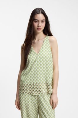 Geometric-print sleeveless top with sequins, Light Green