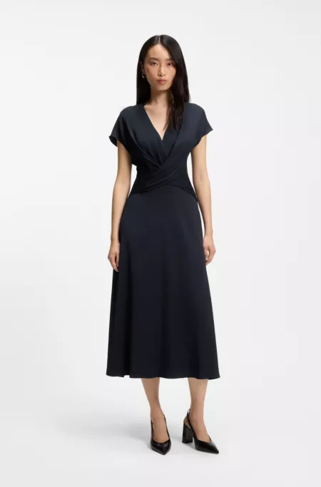 Kleid aus Stretch-Gewebe in Wickeloptik