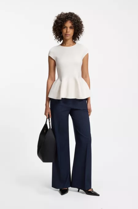 Pull Slim avec ourlet à basque