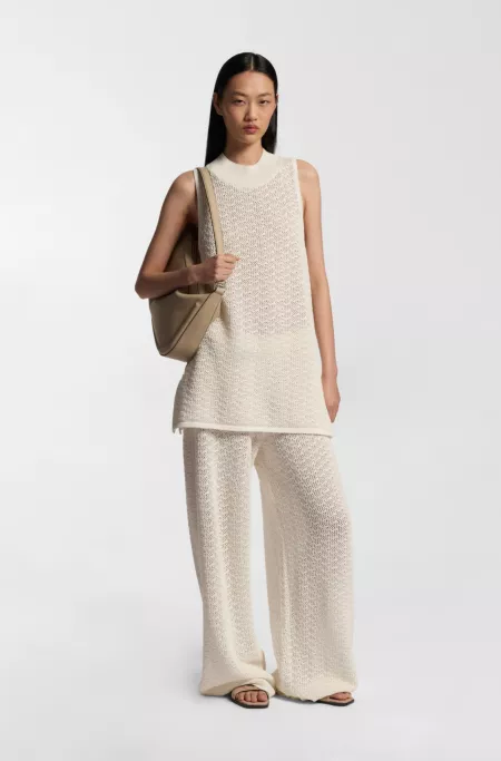 Top de punto de algodón con estructura de microencaje