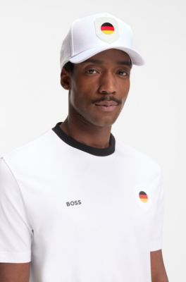 Logo cap in lustrous twill with country-flag badge, Germany