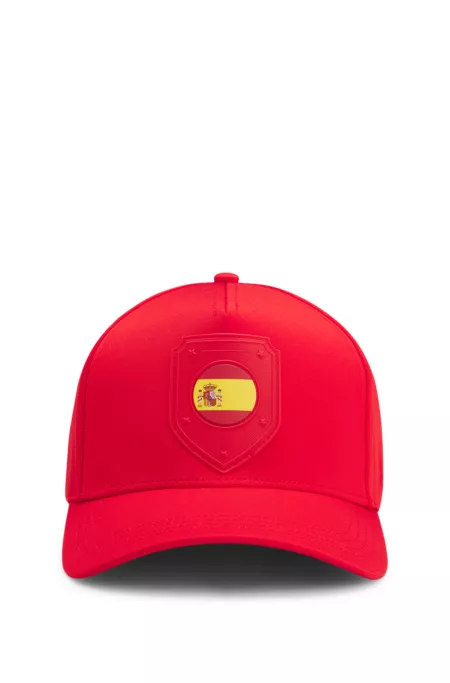Logo cap in lustrous twill with country-flag badge