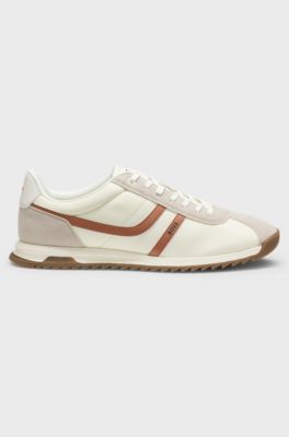 Baskets avec garnitures en cuir su&eacute;d&eacute; et logo, Beige clair