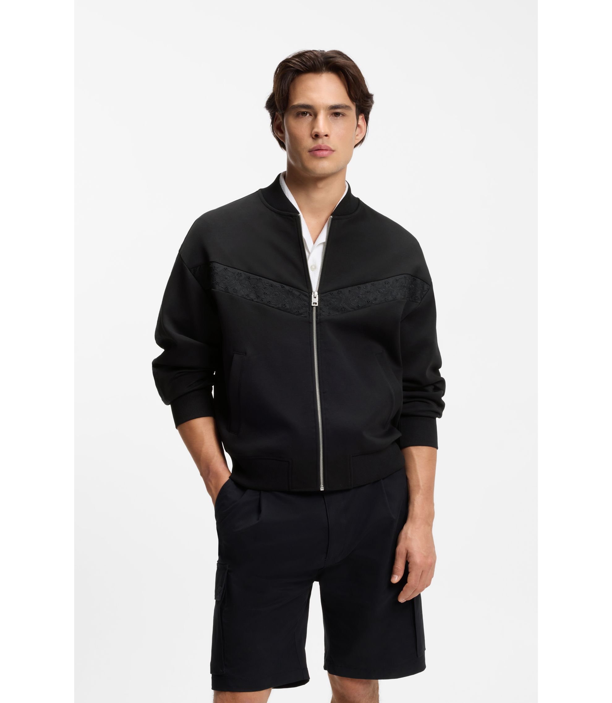 Jacke aus Baumwoll-Mix mit Lochstickerei-Streifen