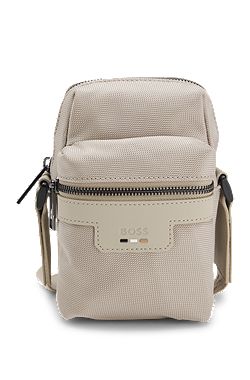 Reporter bag with logo and signature stripe