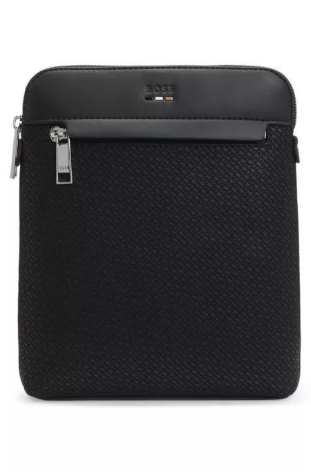 Bolso tipo sobre con estampado de monogramas