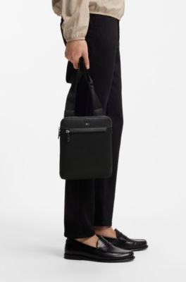 Kuverttaske med monogramm&oslash;nster, Sort
