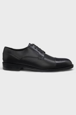Cap-toe Derby shoes in leather, Black