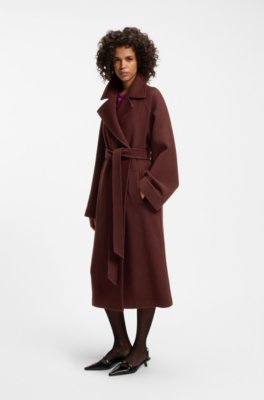 Belted coat in a wool blend