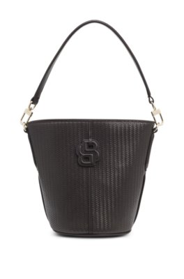 Anett Bucket W 7