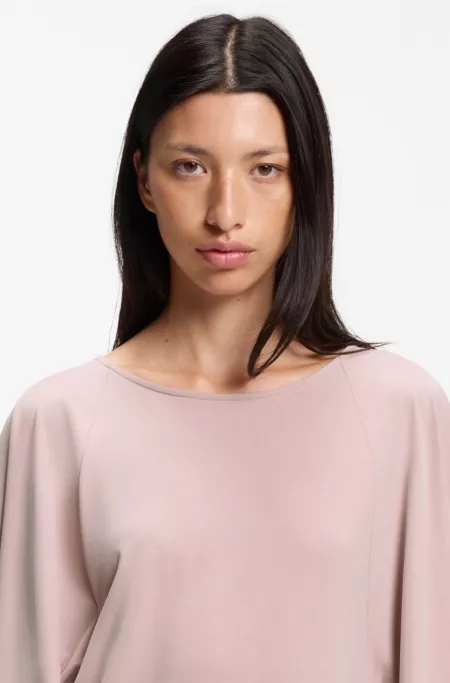 Loose-fit cupro T-shirt with raglan sleeves