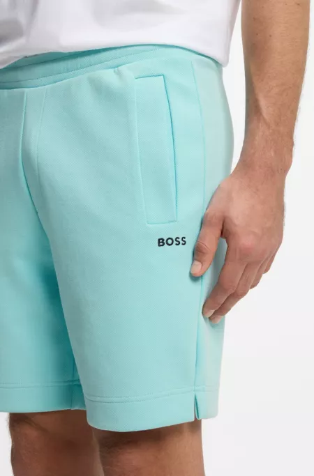 Shorts aus Piqué-Jersey im Baumwoll-Mix mit Logo-Stickerei