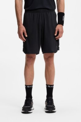 Active Stretch-fabric shorts with mesh pocket bags