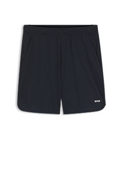 Active Stretch-fabric shorts with mesh pocket bags