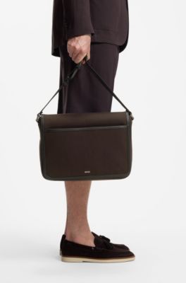 Messenger bag with logo lettering, Dark Brown