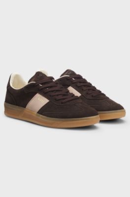 Sneakers aus Veloursleder mit Glattleder-Details, Dunkelbraun