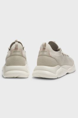 Sneakers in maglia con suola in EVA goffrata con logo, Beige chiaro