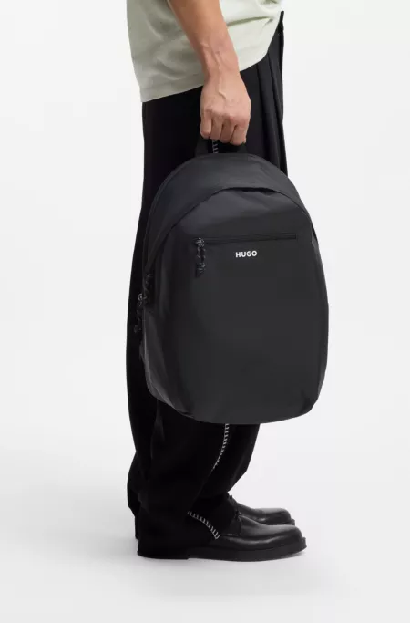Backpack with contrast logo