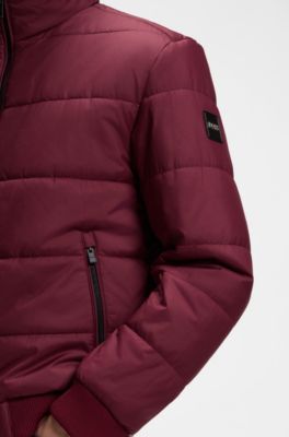Chaqueta repelente al agua con parche de logo, Rojo oscuro