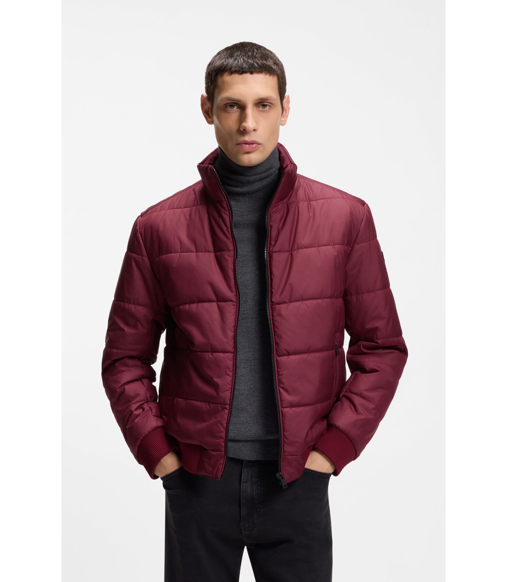 Wasserabweisende Jacke mit Logo-Aufnäher