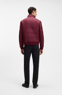 Chaqueta repelente al agua con parche de logo, Rojo oscuro