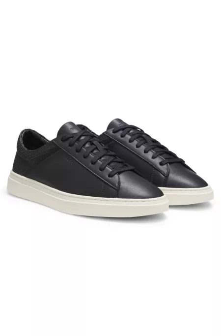 Low-top trainers with grained and woven effects