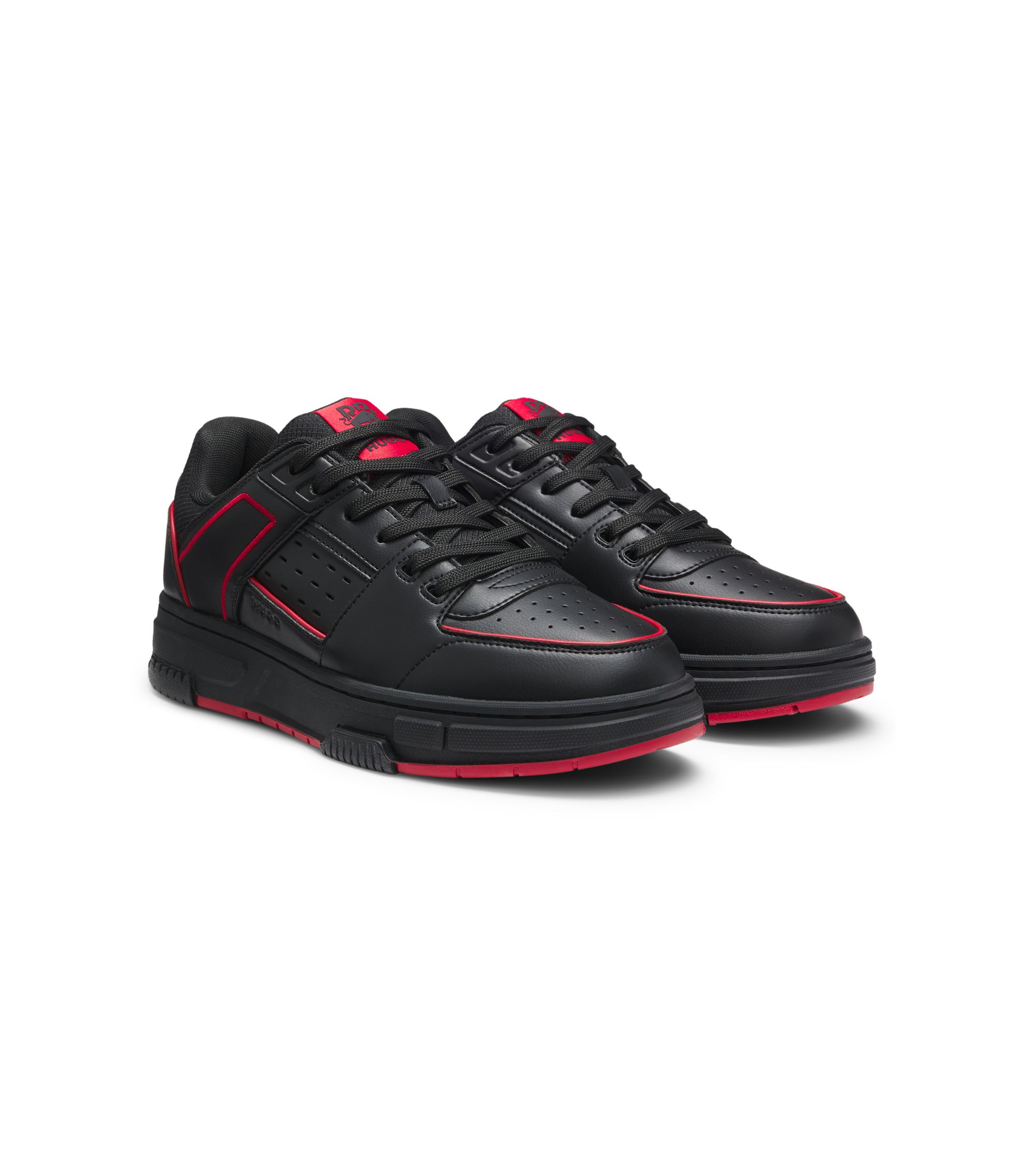 HUGO x RB Sneakers aus Kunstleder mit Stier-Motiv