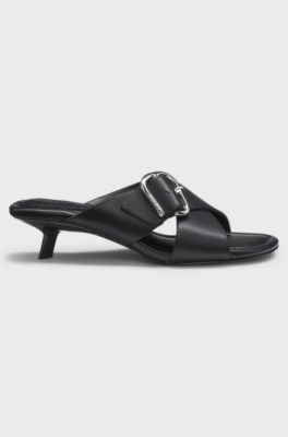 Mules in pelle con cinturini incrociati con fibbia, Nero