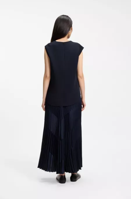 Regular-fit crepe blouse with metal pin