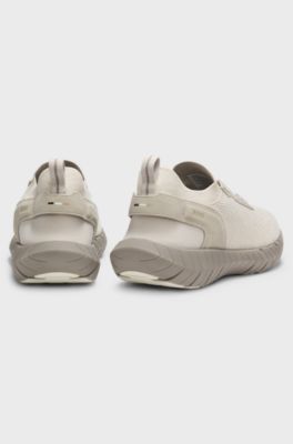 Sneakers van BOSS-MOTION met gebreide bovenzijde en leren details, Lichtbeige