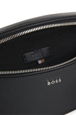 G&uuml;rteltasche aus genarbtem Material mit Logo-Schriftzug, Schwarz