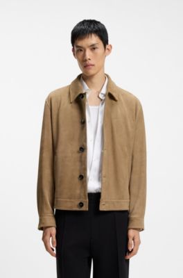Jas van su&egrave;de met decoratieve gestikte borstzak, Beige