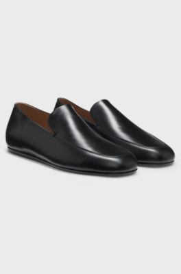 Portuguese-made loafers in smooth leather, Black