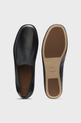 Portuguese-made loafers in smooth leather, Black