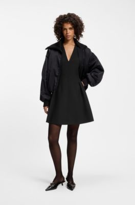 Cap-sleeve dress with pleat details, Black