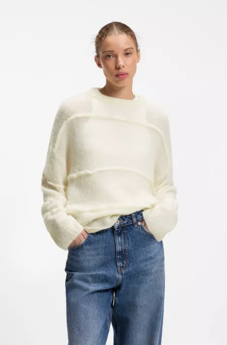 Pull Oversize avec lignes ondulées