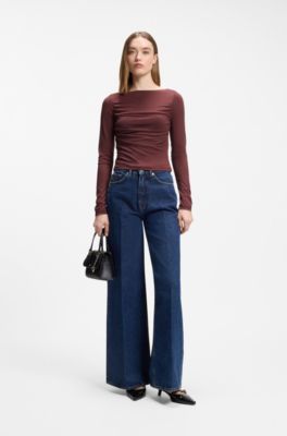 Slim-fit cupro top with modern boatneck, Brown