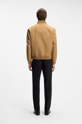 Water-repellent jacket with monogram-pattern sleeves 2