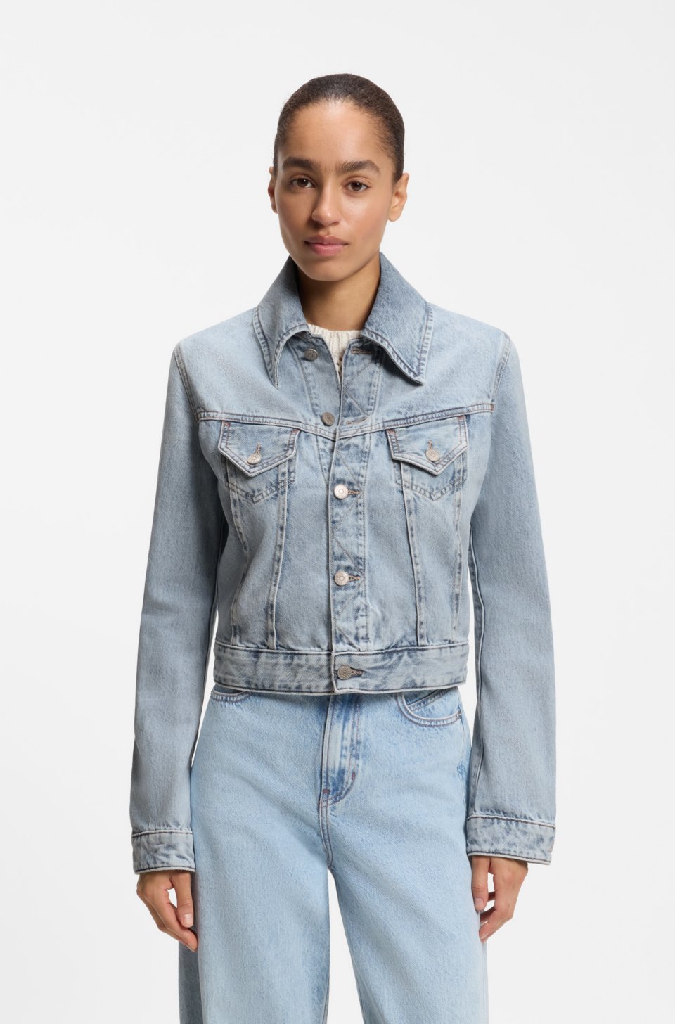 Slim trucker jacket with marble-wash denim