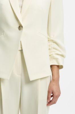 Slim-fit blazer in Japanese crepe with ruched sleeves, Light Yellow