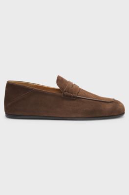 Pennyloafers i ruskind fra BOSS BY BECKHAM, M&oslash;rkebrun